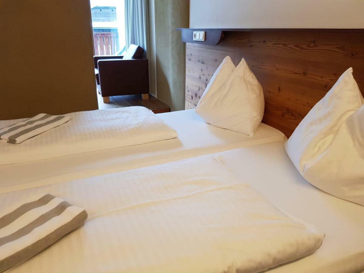 Hotel Hinteregger Matrei in Osttirol Esterno foto